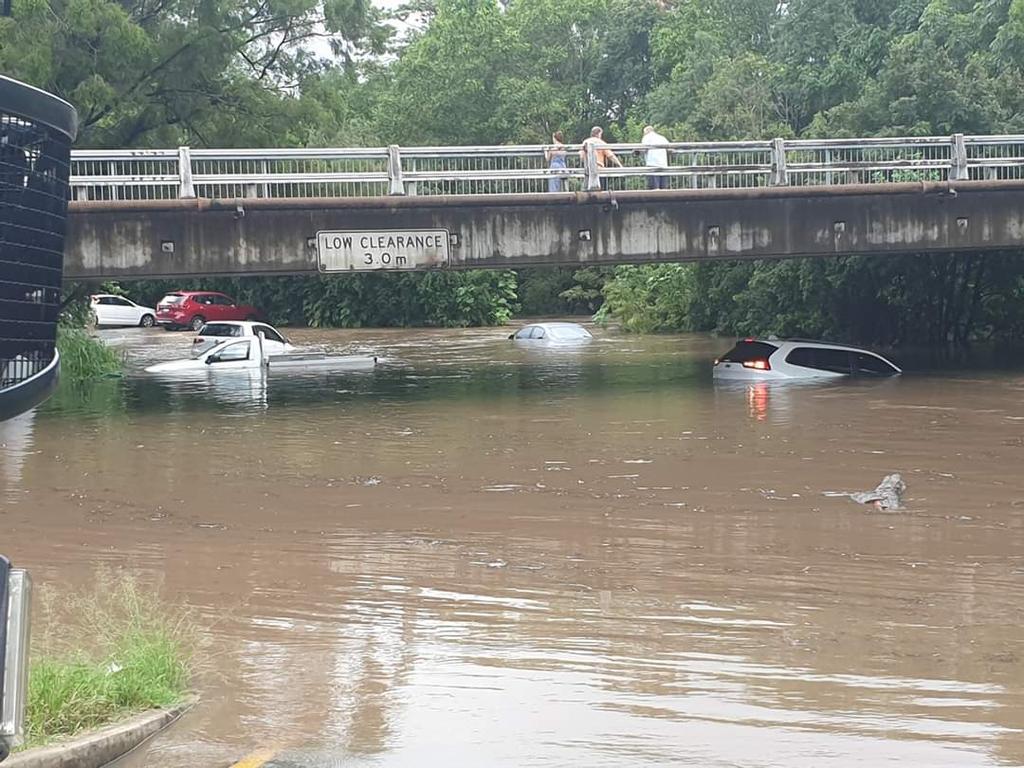 sunshine coast flooding