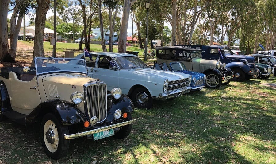Vintage, classic and historic car group - HISTORICAL CARS ON BRIBIE ISLAND (1)